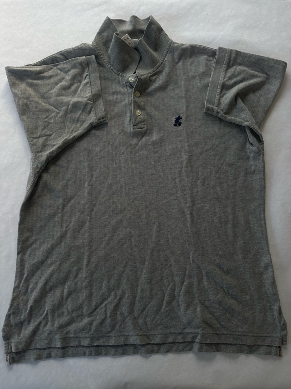 Walt Disney World Gray Polo Shirt Men's M Short Sleeve Embroidered Mickey